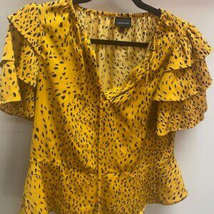 Who What Wear: Gold Animal Print Ruffle Top